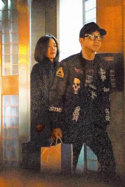 哈林在女主播張嘉欣家呆了兩個小時(shí)