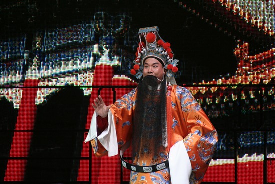 河南省豫劇二團(tuán)演員、唐派再傳弟子郭志誠(chéng)演唱唐派名劇《金殿風(fēng)云》