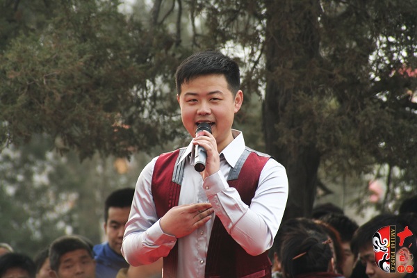 2012年度河南十大名票榜首、《梨園春》2007年度銀獎擂主陳迎輝演唱豫劇《春秋配》選段“遇君子在荒