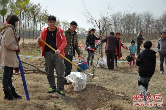 植樹活動(dòng)馬上開始