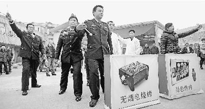 “小品執(zhí)法”。