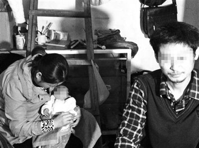 劉釗夫婦試圖將孩子送到“嬰兒安全島”未果，當(dāng)天下午，廣州宣布暫停試點(diǎn)