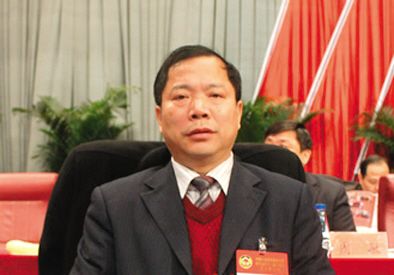 原萍鄉(xiāng)市政協(xié)主席晏德文。