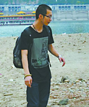 喜歡考古的小楊。受訪者供圖