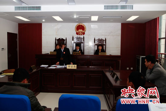 11月13日，金水區(qū)法院集中宣判了6起拖欠農(nóng)民工工資案件。