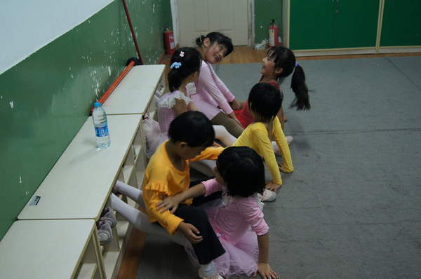 藝校妹子到底有多苦？