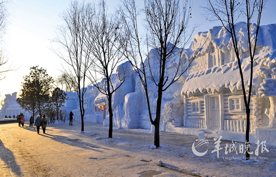 自然賜于雪的無垠，藝術(shù)給予雪的靈魂，人類創(chuàng)造雪的財富 王遠(yuǎn)昌攝