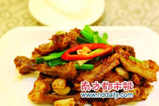 低，是實(shí)惠也是風(fēng)格俗 是喜劇也是味道