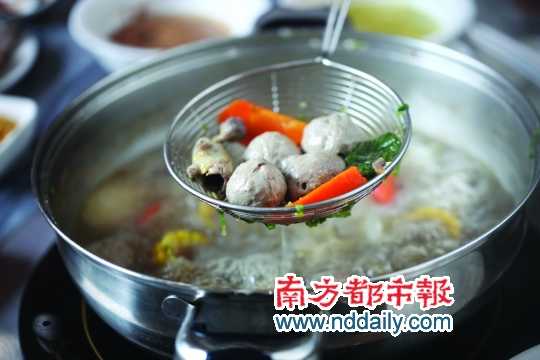 低，是實(shí)惠也是風(fēng)格俗 是喜劇也是味道