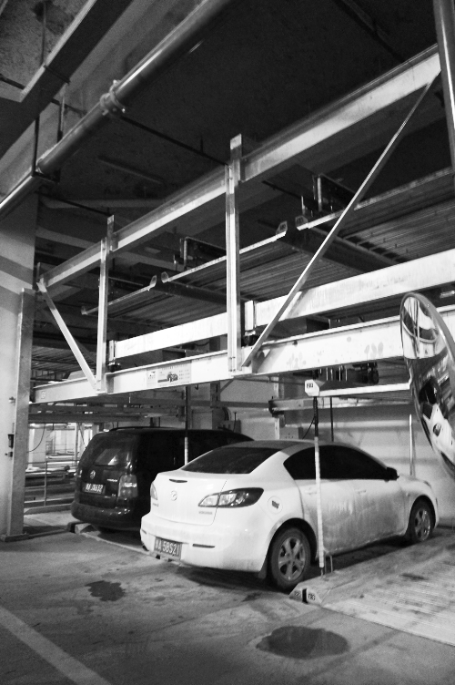 蘇荷立體式公共停車場去年12月開始使用，有384個車位。