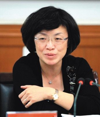 楊曉波 高平市原市長 4月30日涉嫌嚴(yán)重違紀(jì)接受調(diào)查；11月26日被雙開，移送司法機(jī)關(guān)