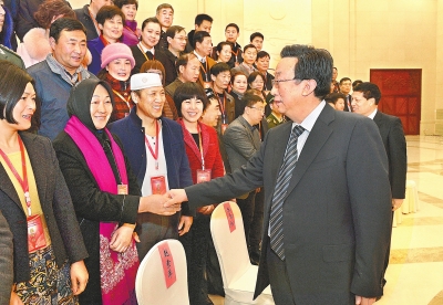 1月20日上午，省委書記、省人大常委會主任郭庚茂,省委副書記、省長謝伏瞻等親切接見了省民族團結