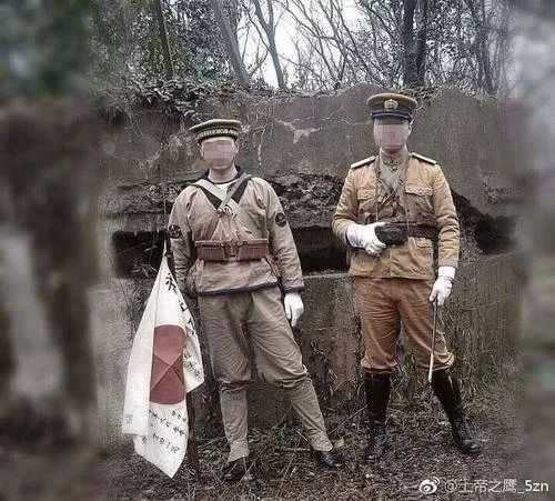 犯眾怒！兩男子抗日碉堡前扮日本兵拍照 警方介入