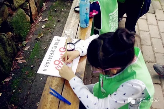 寶貝，爸爸媽媽一直在身后看你認(rèn)真完成任務(wù)！我的女兒棒棒噠！