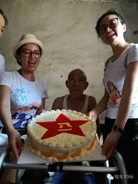 哦，老兵有譜，老兵心里敞亮著吶……