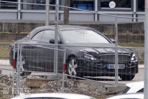 新款奔馳C級(jí)敞篷版車型
