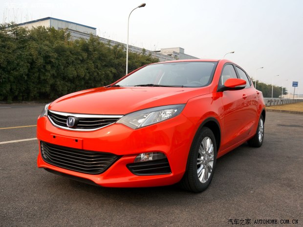 長(zhǎng)安汽車逸動(dòng)