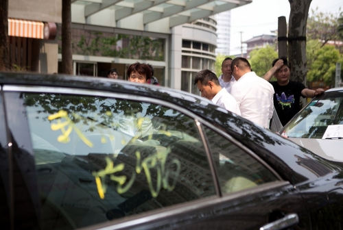 上海專車司機圍堵總部