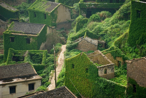 實(shí)拍被大自然吞沒的中國漁村