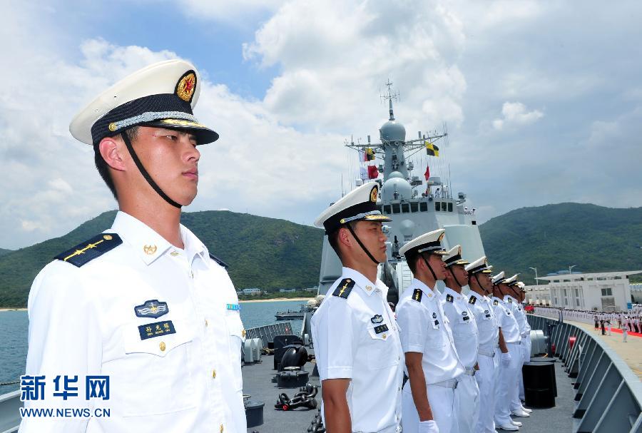 6月9日，在三亞某軍港，?？谂灩俦谂烎剂嘘牎? width=