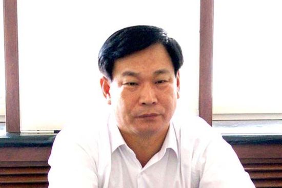 天津市燃?xì)饧瘓F(tuán)有限公司原黨委書記、董事長(zhǎng)金建平。東方IC 資料