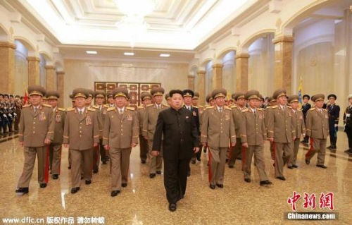 資料圖：朝鮮最高領導人金正恩此前參謁錦繡山太陽宮的情景。