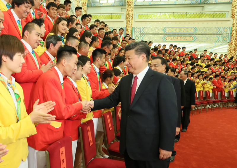 習(xí)近平會見第31屆奧運(yùn)會中國體育代表團(tuán)