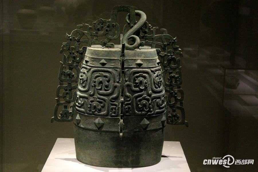 天水出土的青銅重器秦子镈。
