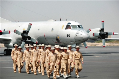 吉布提機(jī)場(chǎng)，日本海上自衛(wèi)隊(duì)的兩架P-3C飛機(jī)抵達(dá)，在亞丁灣執(zhí)行反海盜任務(wù)。