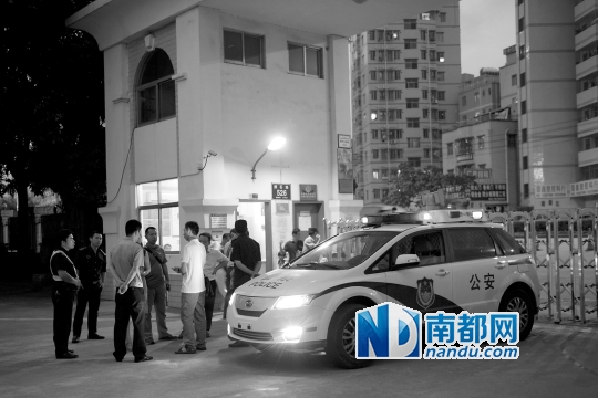 　接人的親戚和校方一度沒談攏,雙方甚至差點鬧到派出所。