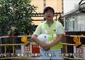 香港擔(dān)心大叔含淚唱《等著你回來(lái)》叫仔回家