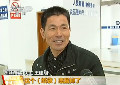 男子9萬(wàn)元現(xiàn)金撒路面 路人撿拾全歸還