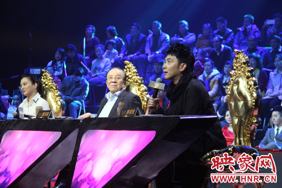 李玲玉、楊洪基、林依輪三位明星評委